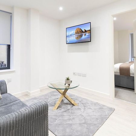 Linacre 1&2 - One And Two Bed Flat Behind The Cathedral With Free Parking And Fast Wifi Apartamento Exeter Exterior foto