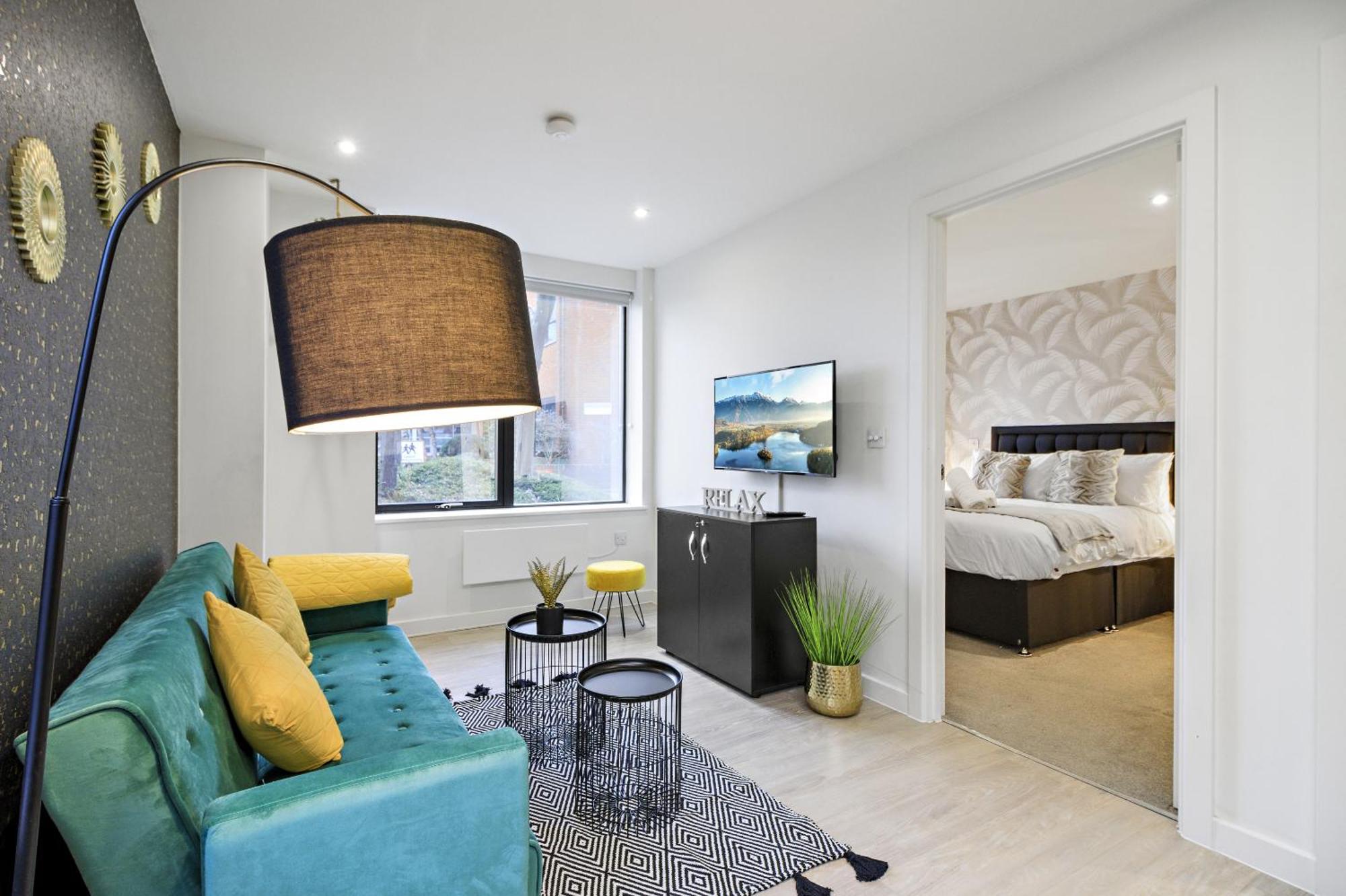 Linacre 1&2 - One And Two Bed Flat Behind The Cathedral With Free Parking And Fast Wifi Apartamento Exeter Quarto foto
