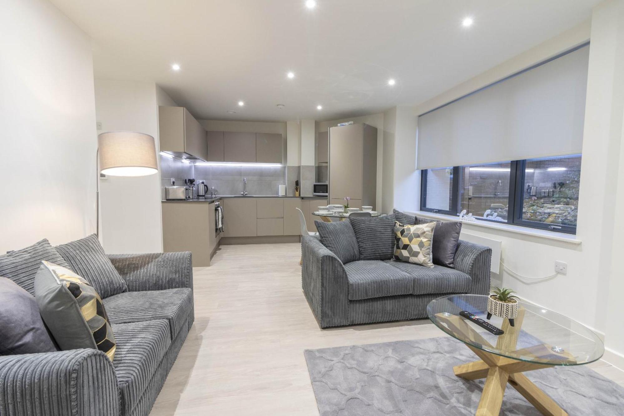Linacre 1&2 - One And Two Bed Flat Behind The Cathedral With Free Parking And Fast Wifi Apartamento Exeter Quarto foto